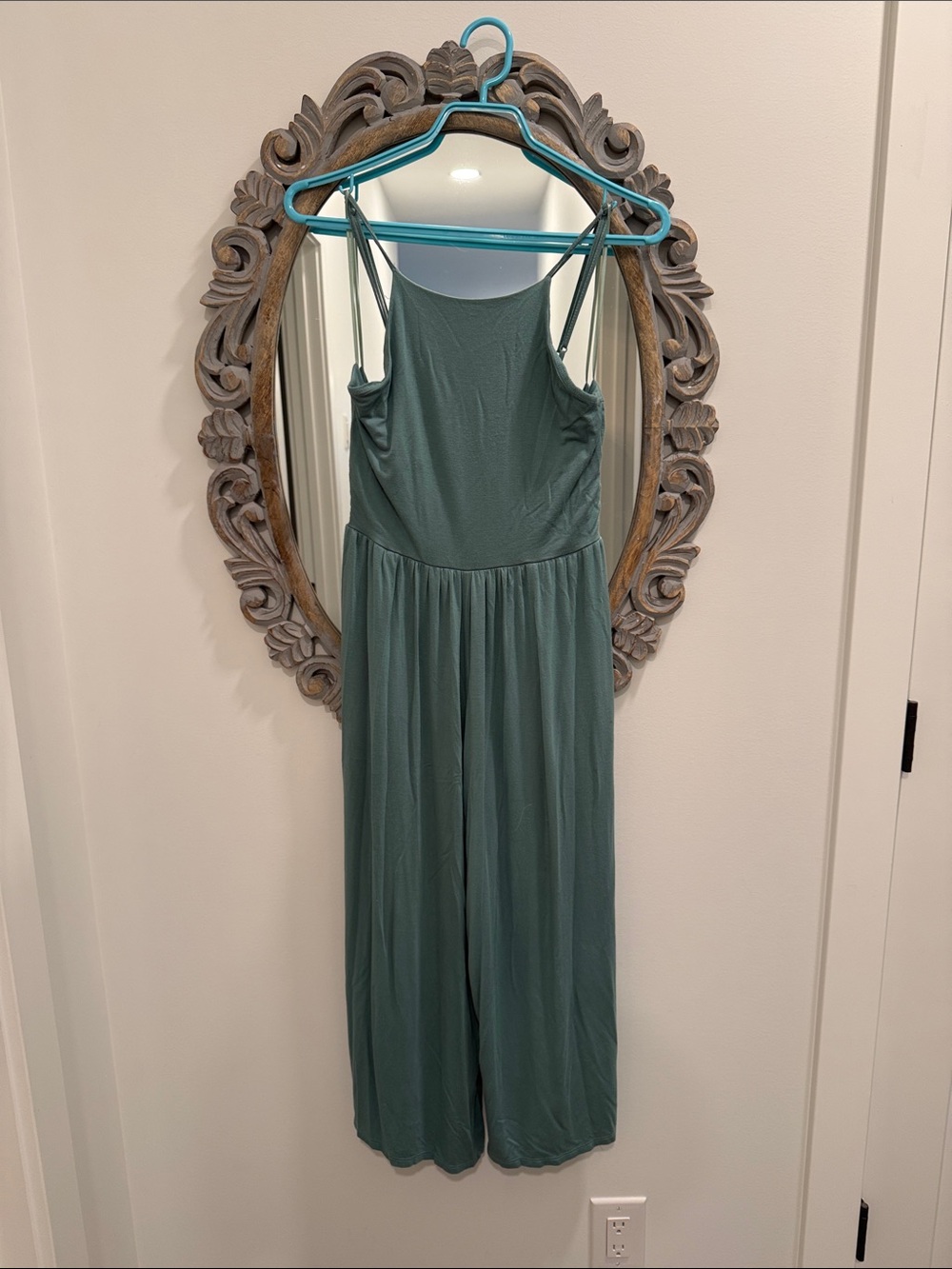 Women’s Green Sleeveless Jumpsuit